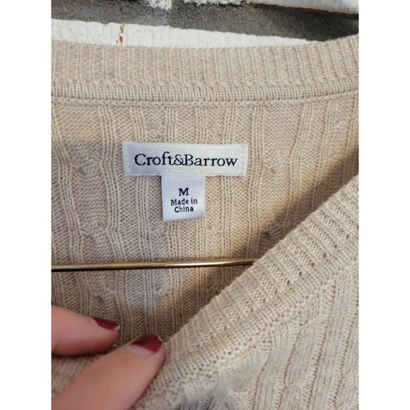 Croft & Barrow Womens Cream Knit Sweater Medium - Picture 2 of 4